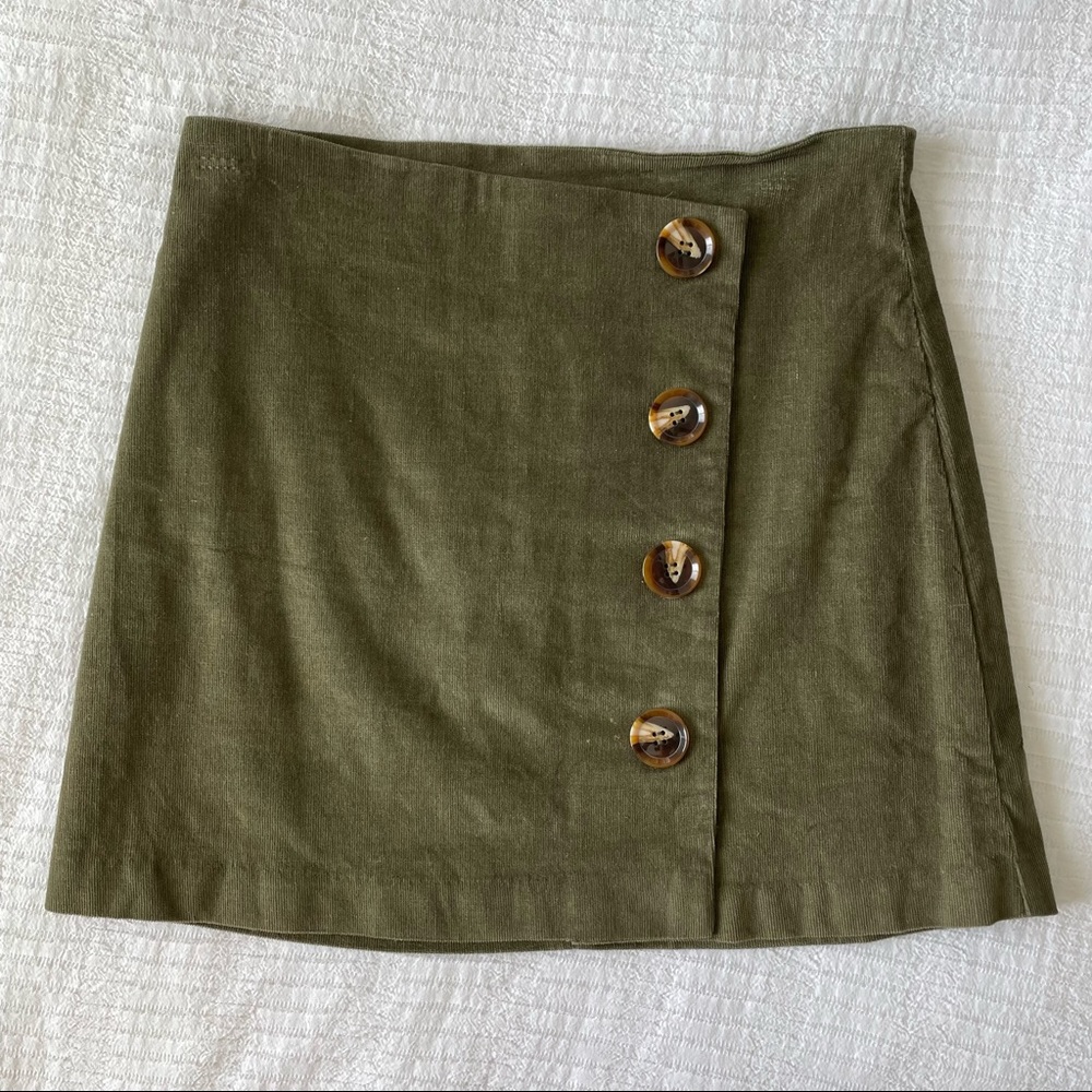 ALTAR’D STATE OLIVE GREEN MINI SKIRT